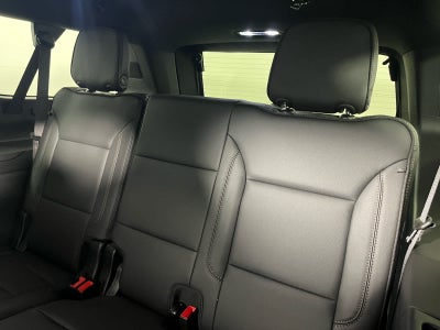 2025 Chevrolet Suburban 4WD High Country