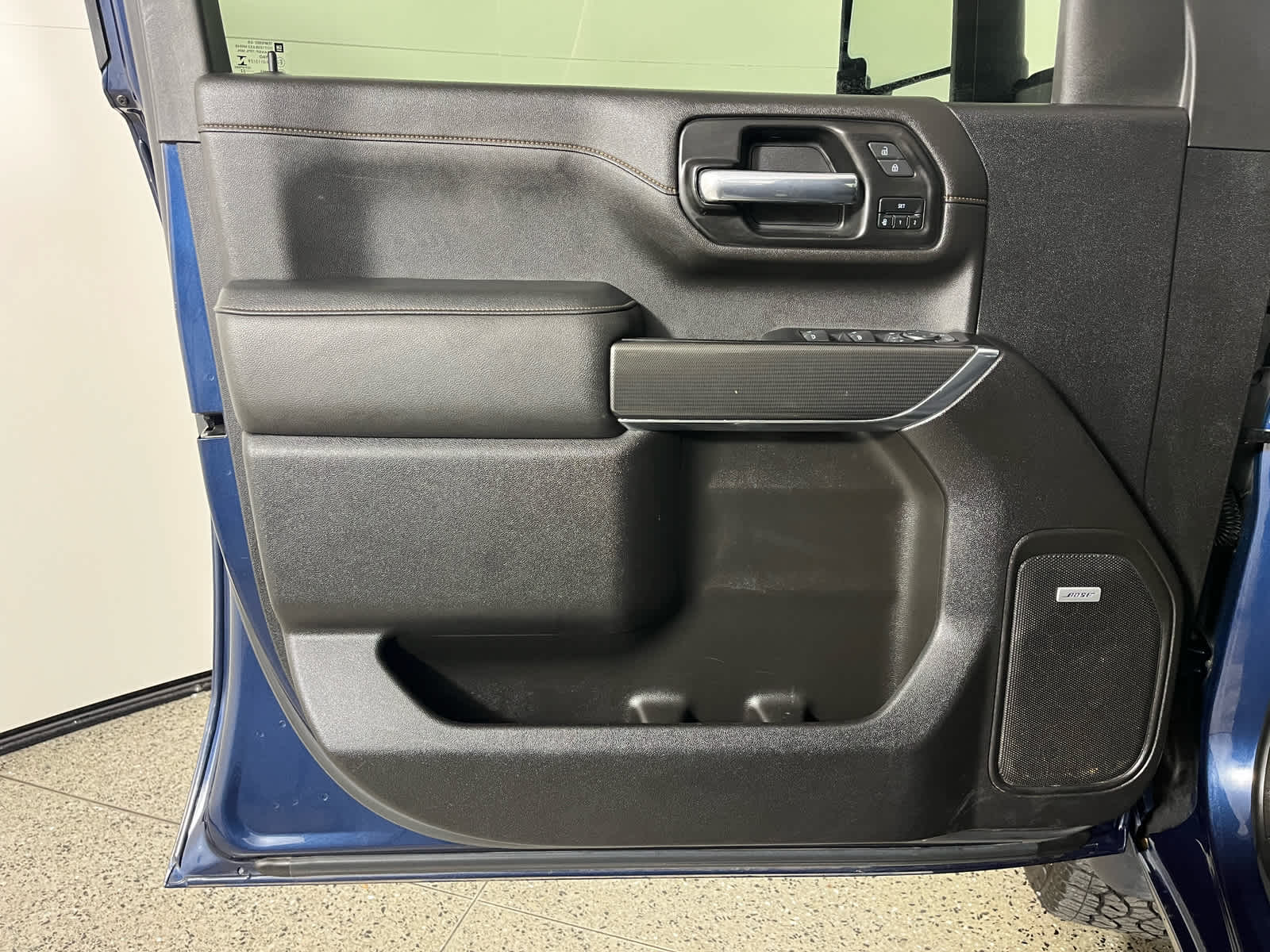 2022 GMC Sierra 2500HD 4WD Crew Cab Standard Bed AT4