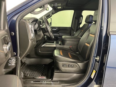 2022 GMC Sierra 2500HD 4WD Crew Cab Standard Bed AT4