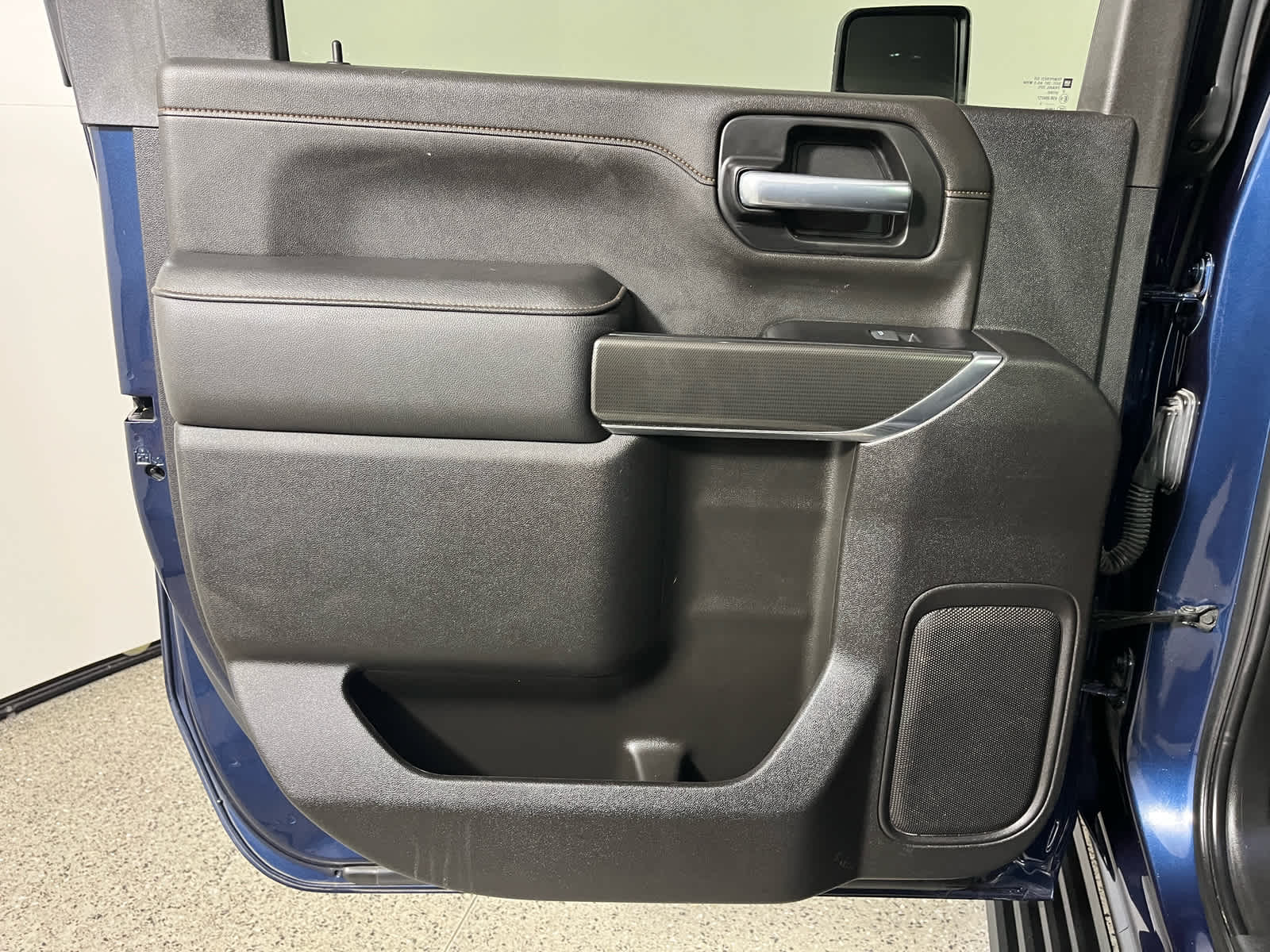 2022 GMC Sierra 2500HD 4WD Crew Cab Standard Bed AT4