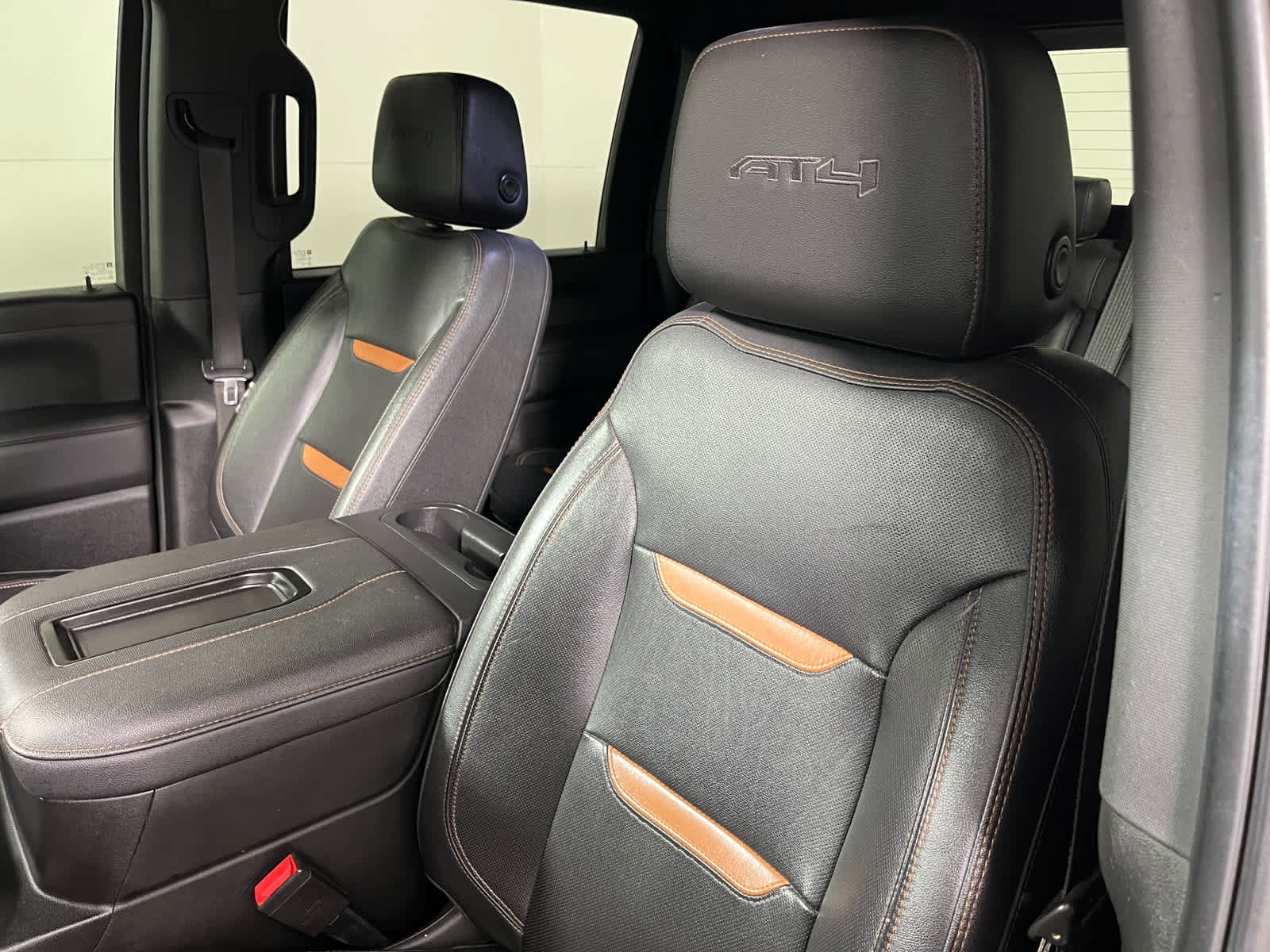 2022 GMC Sierra 2500HD 4WD Crew Cab Standard Bed AT4