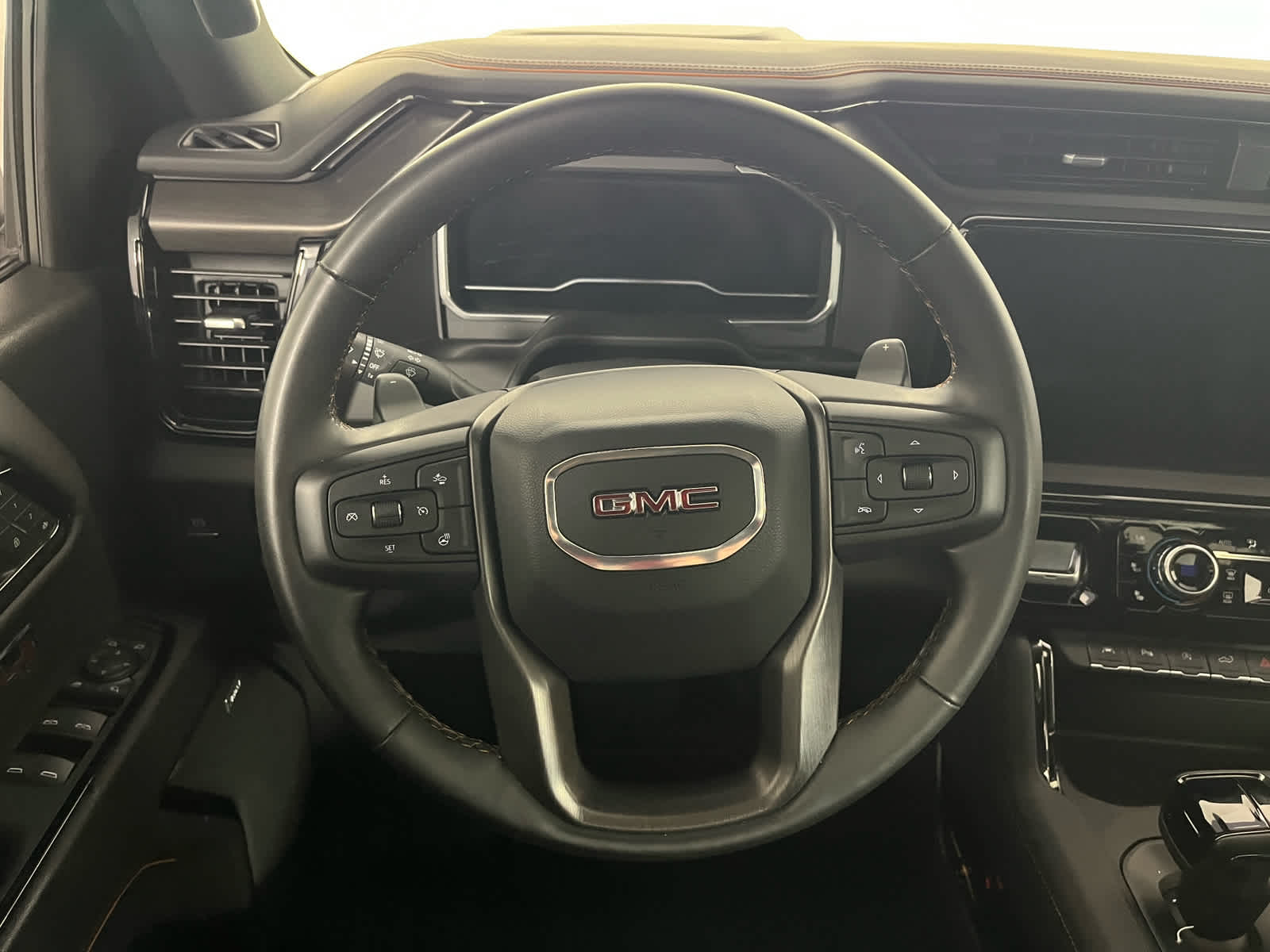 2023 GMC Sierra 1500 4WD Crew Cab Short Box AT4