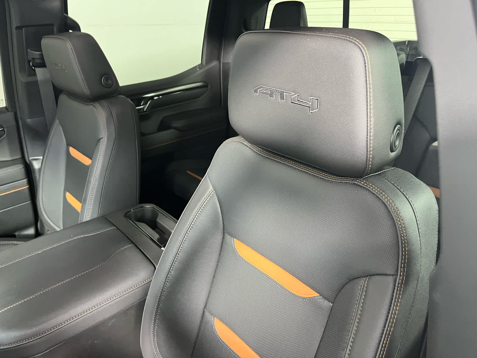 2023 GMC Sierra 1500 4WD Crew Cab Short Box AT4