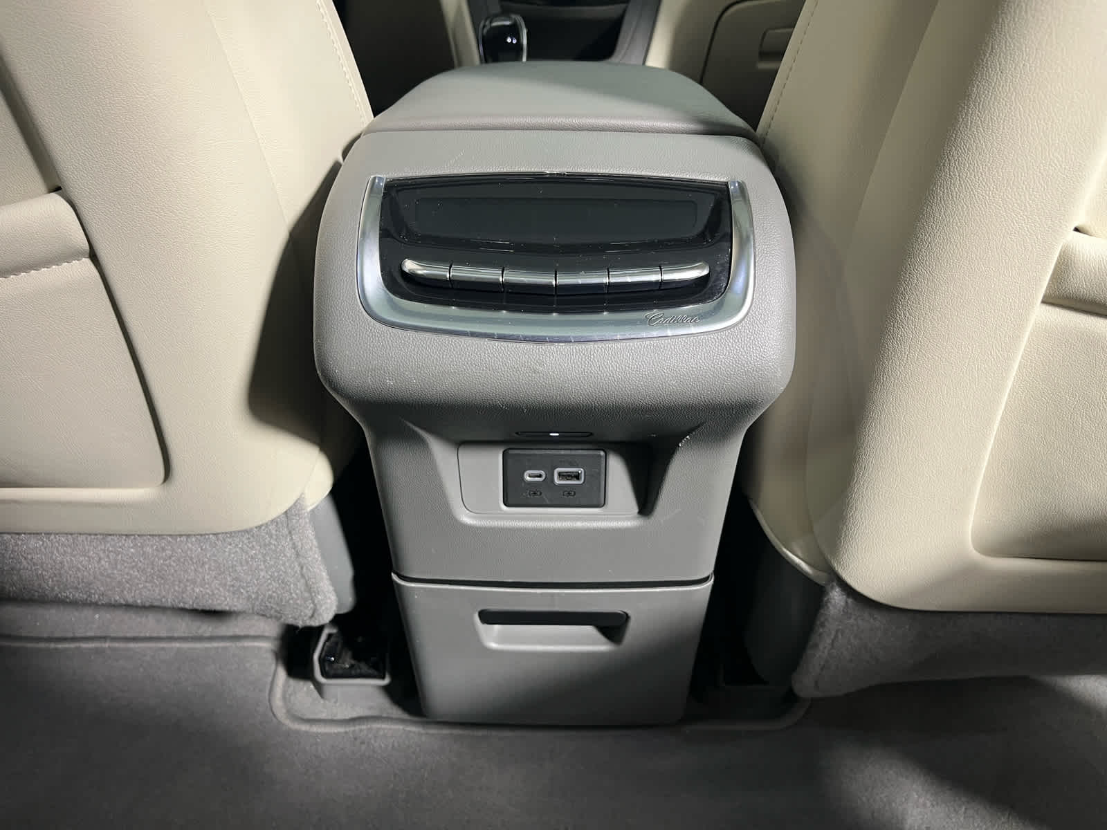 2021 Cadillac XT6 FWD Premium Luxury