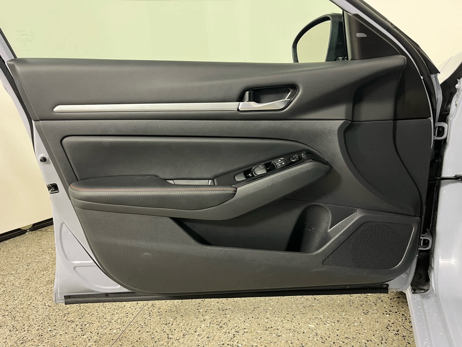 2025 Nissan Altima SR AWD