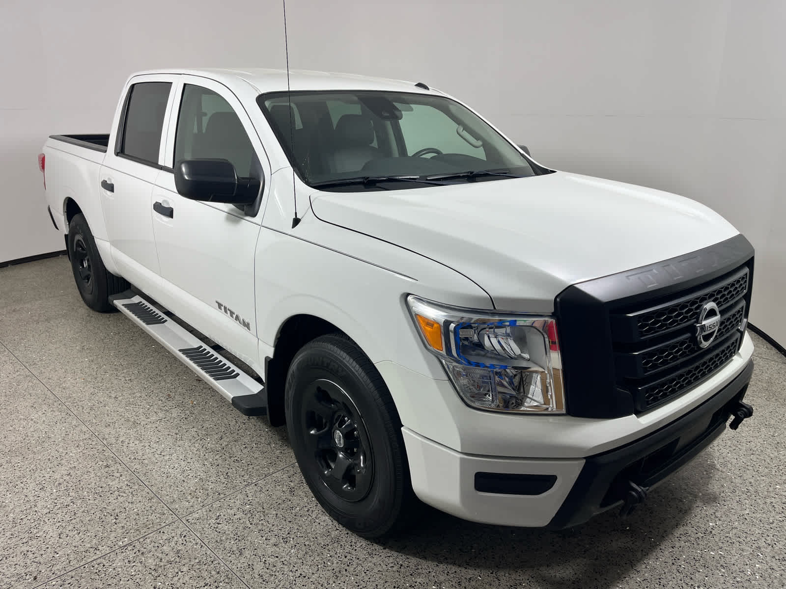 2021 Nissan TITAN Crew Cab S 4x2