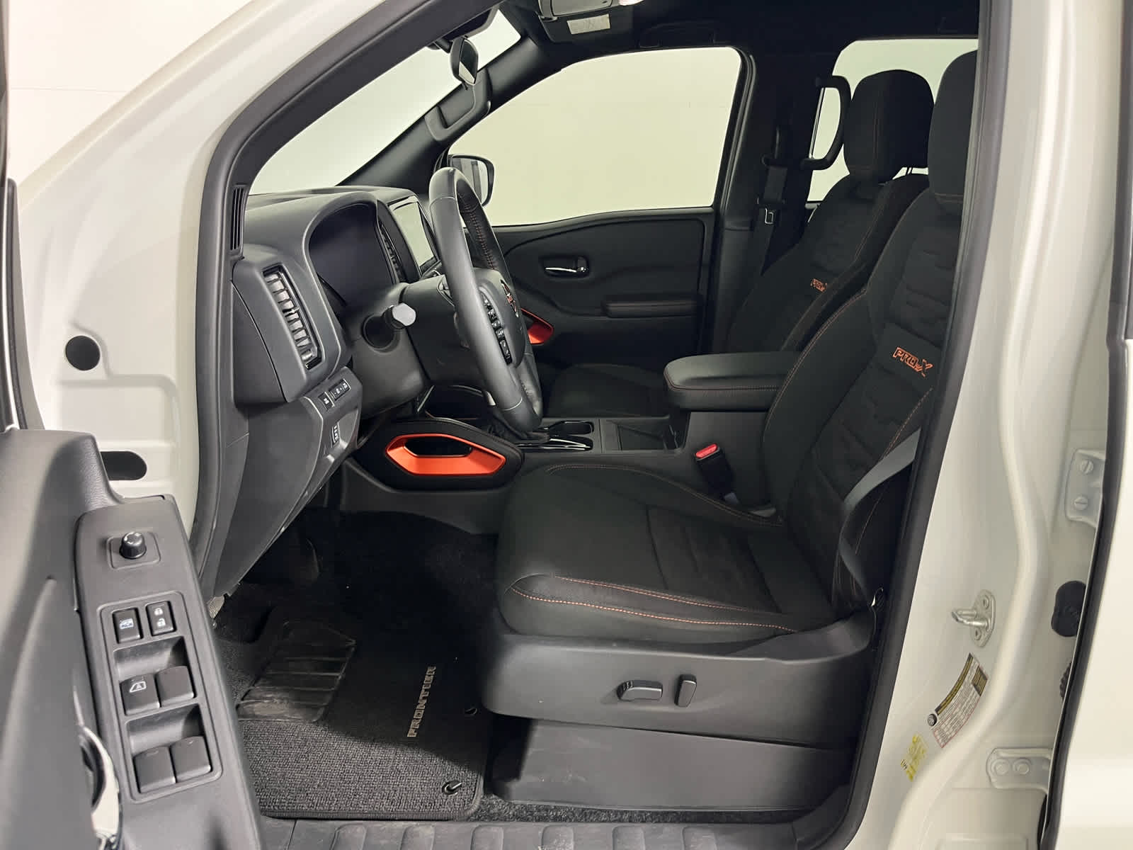 2024 Nissan Frontier PRO-X