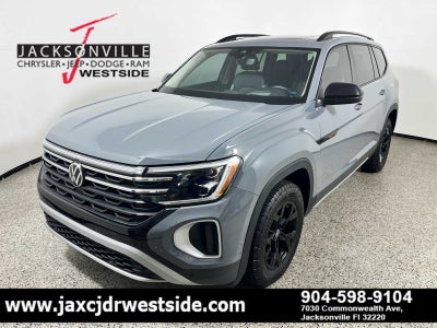 2024 Volkswagen Atlas 2.0T Peak Edition SEL