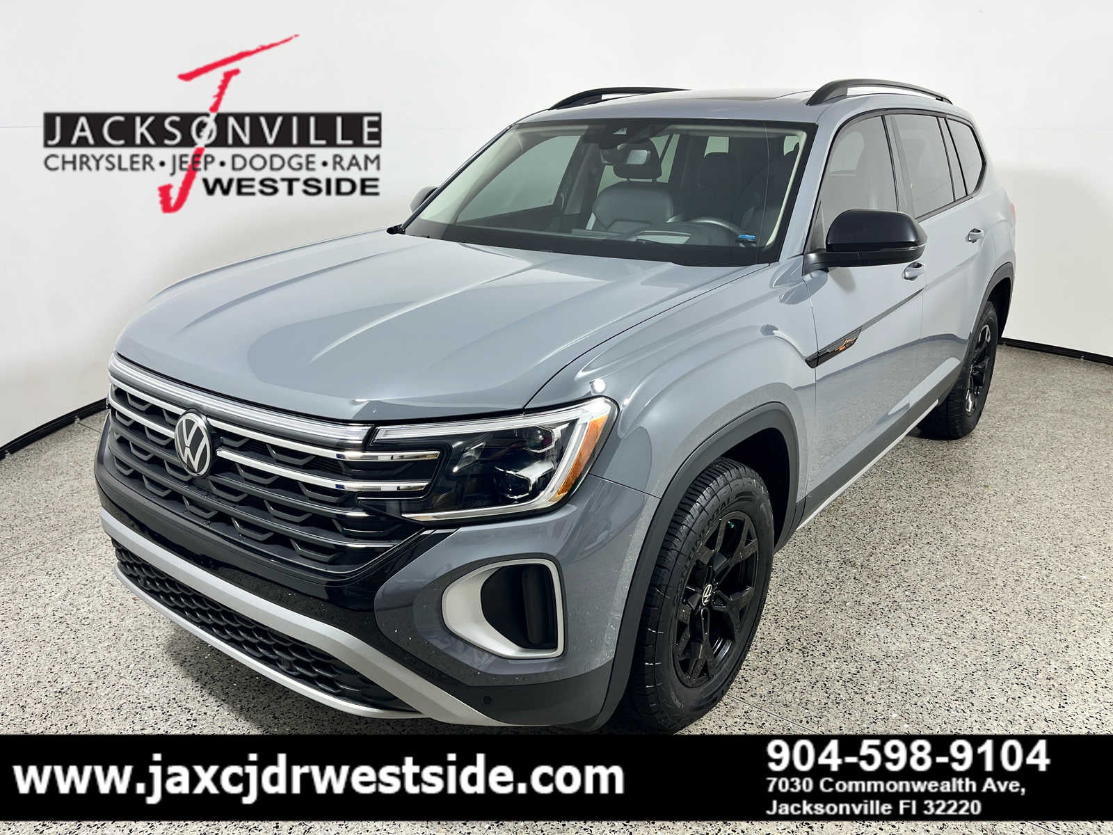 2024 Volkswagen Atlas 2.0T Peak Edition SEL