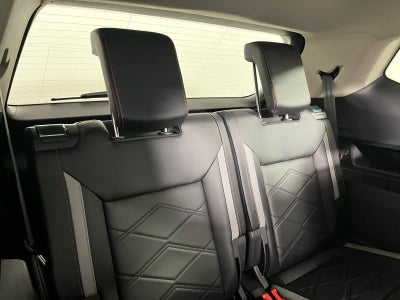 2024 Volkswagen Atlas 2.0T Peak Edition SEL