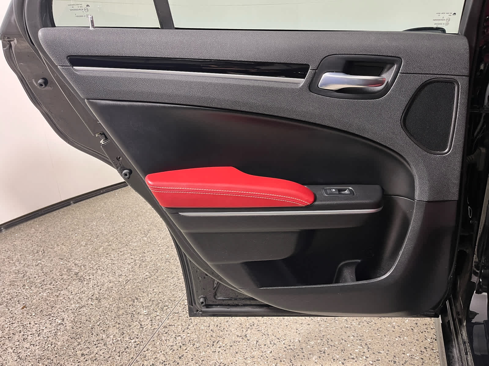 2021 Chrysler 300 300S