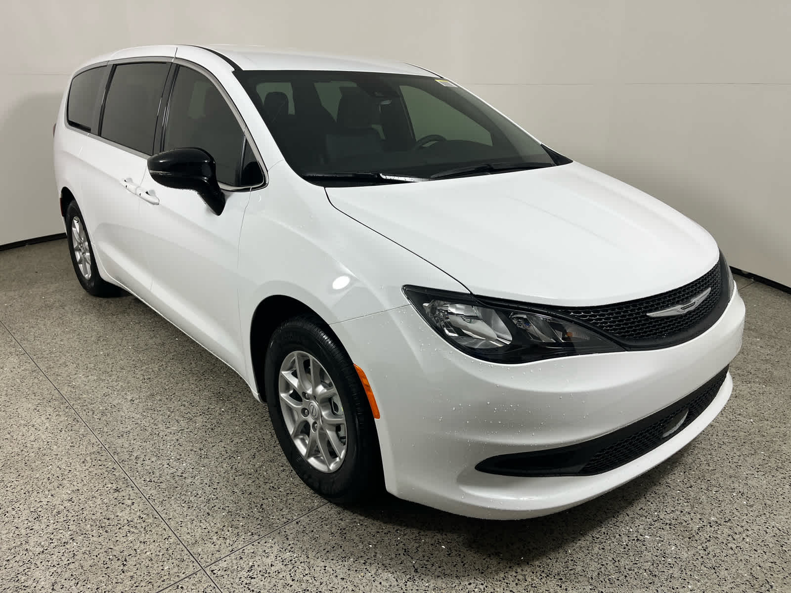 2026 Chrysler Voyager VOYAGER LX