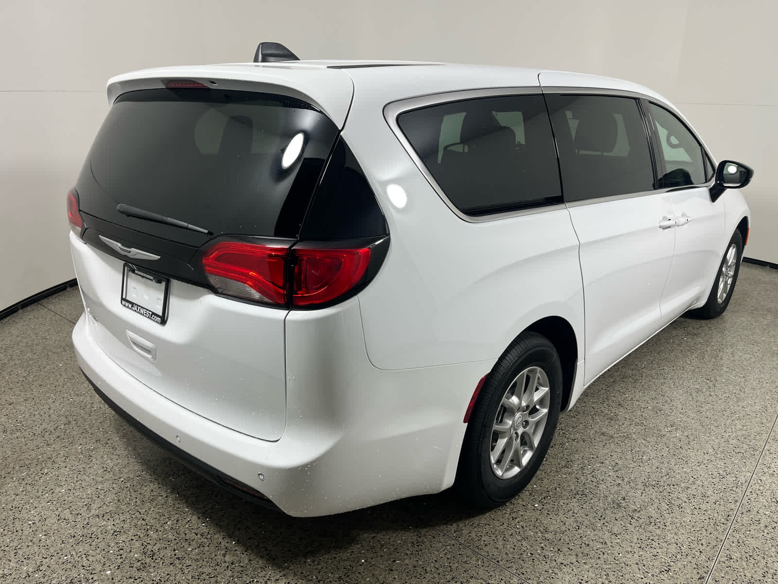 2026 Chrysler Voyager VOYAGER LX