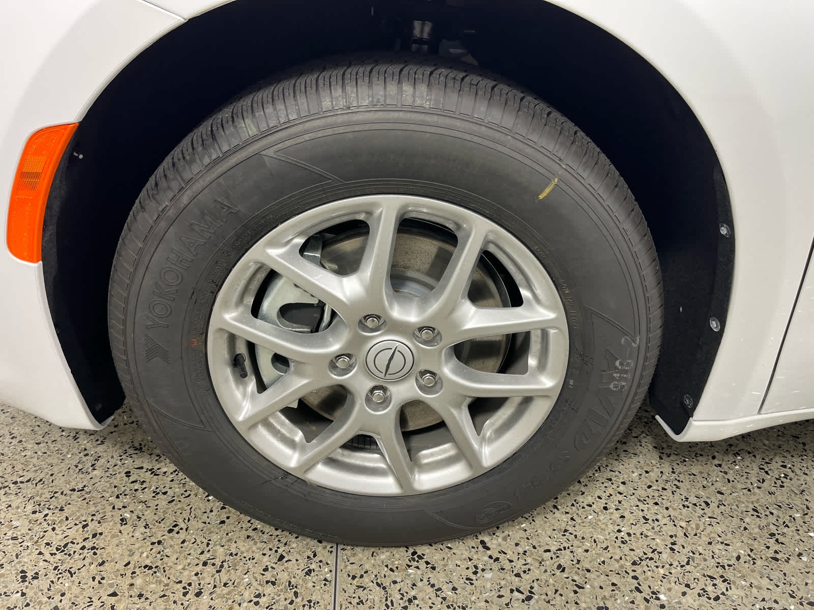 2026 Chrysler Voyager VOYAGER LX