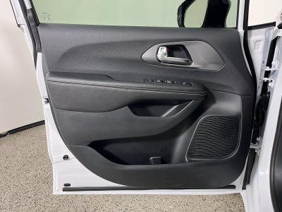 2026 Chrysler Voyager VOYAGER LX