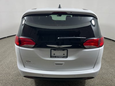 2026 Chrysler Voyager VOYAGER LX