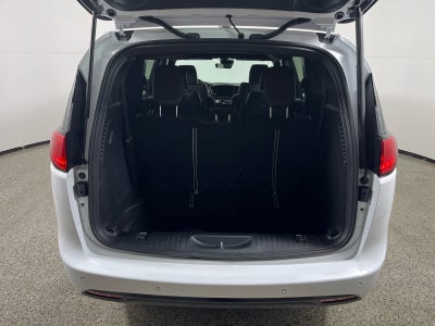 2026 Chrysler Voyager VOYAGER LX