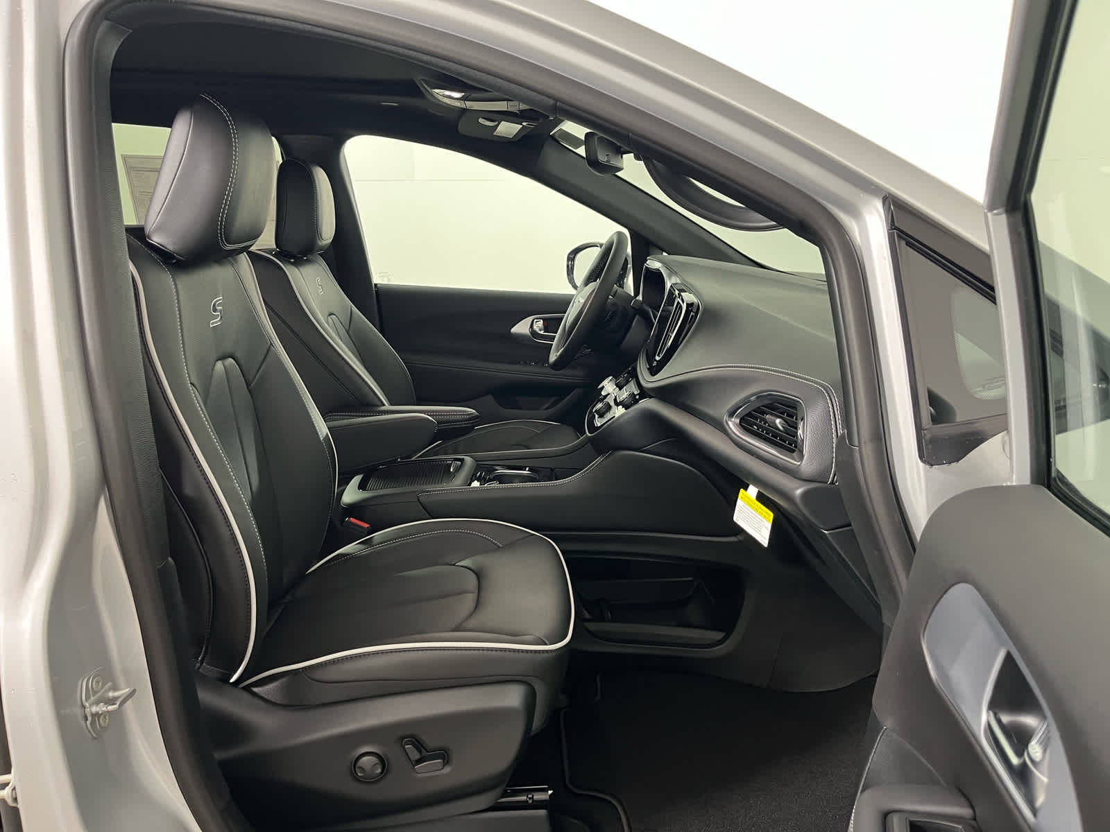 2026 Chrysler Pacifica PACIFICA LIMITED