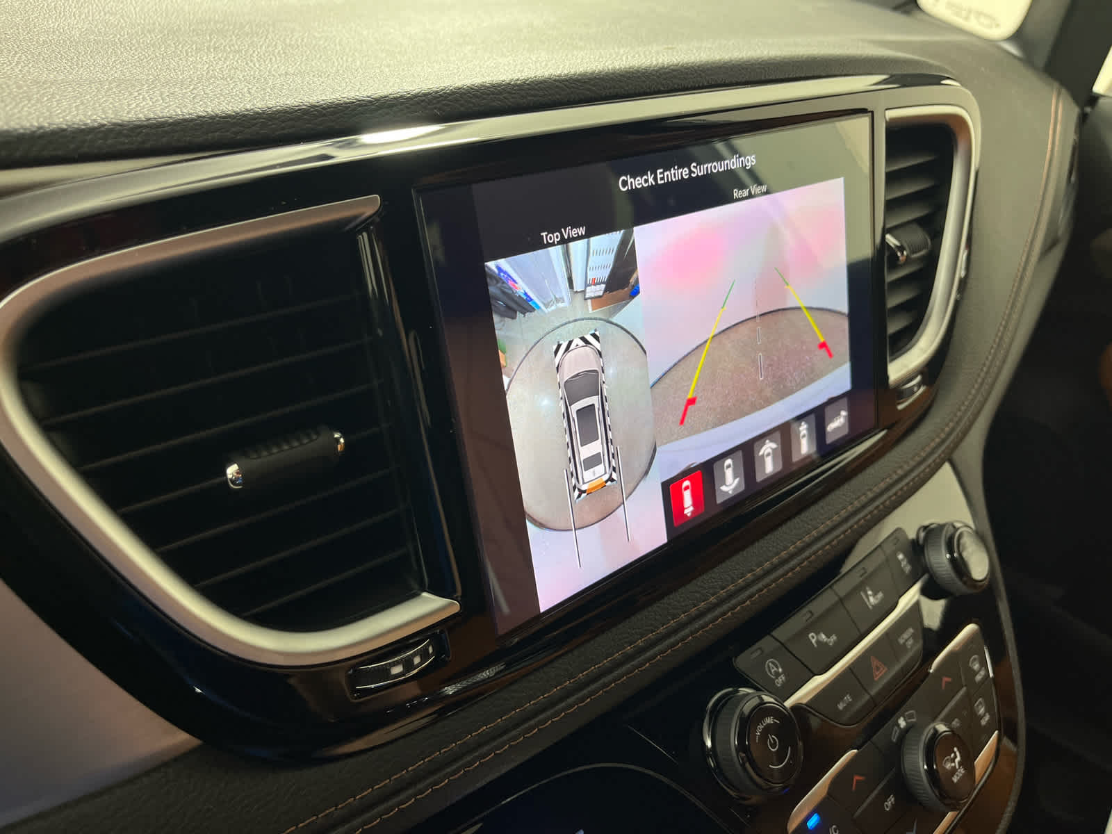 2026 Chrysler Pacifica PACIFICA PINNACLE