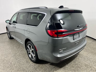 2023 Chrysler Pacifica Pinnacle