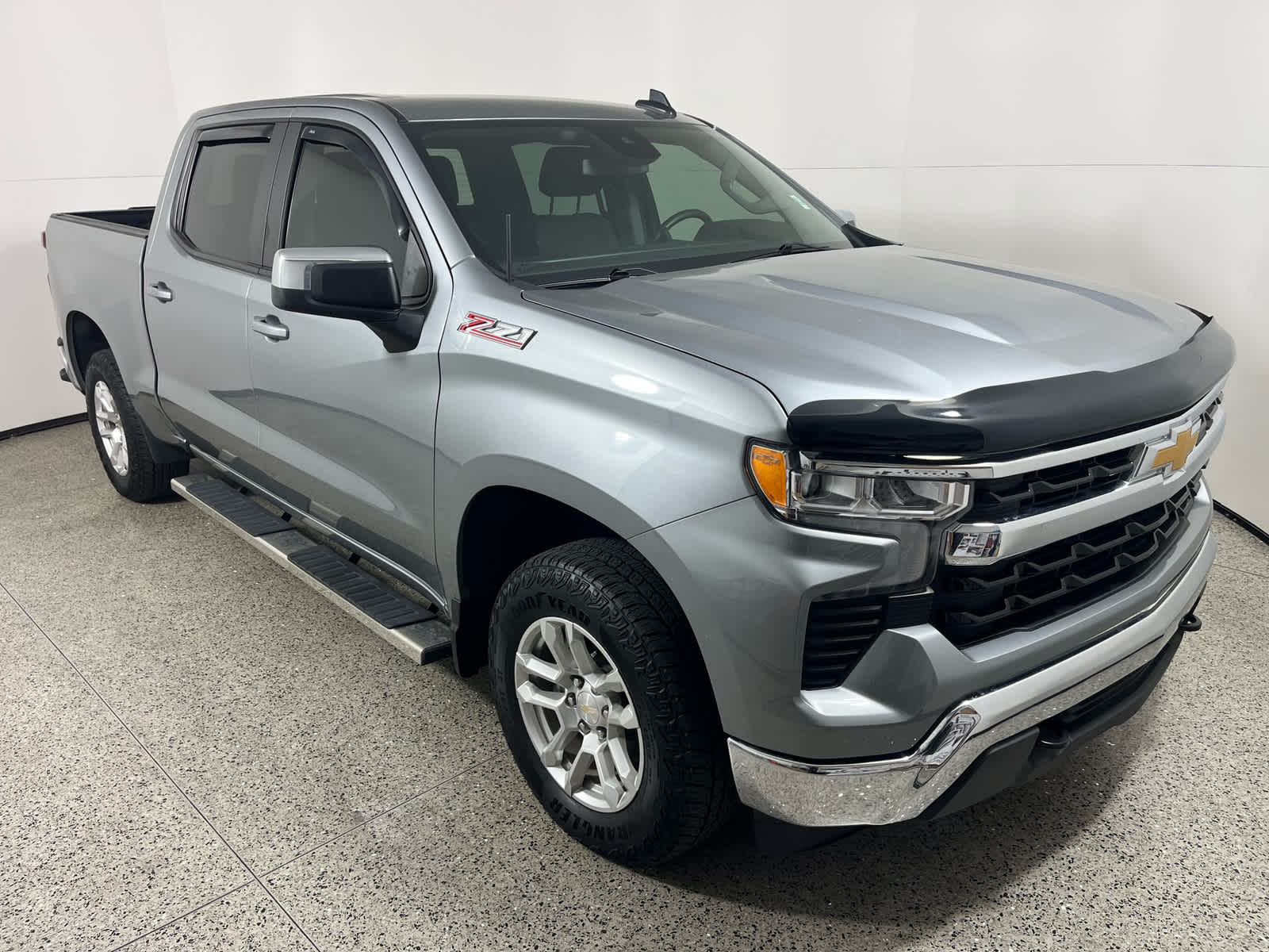 2024 Chevrolet Silverado 1500 4WD Crew Cab Short Bed LT