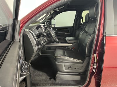 2023 RAM 3500 Laramie Crew Cab 4x4 6'4' Box