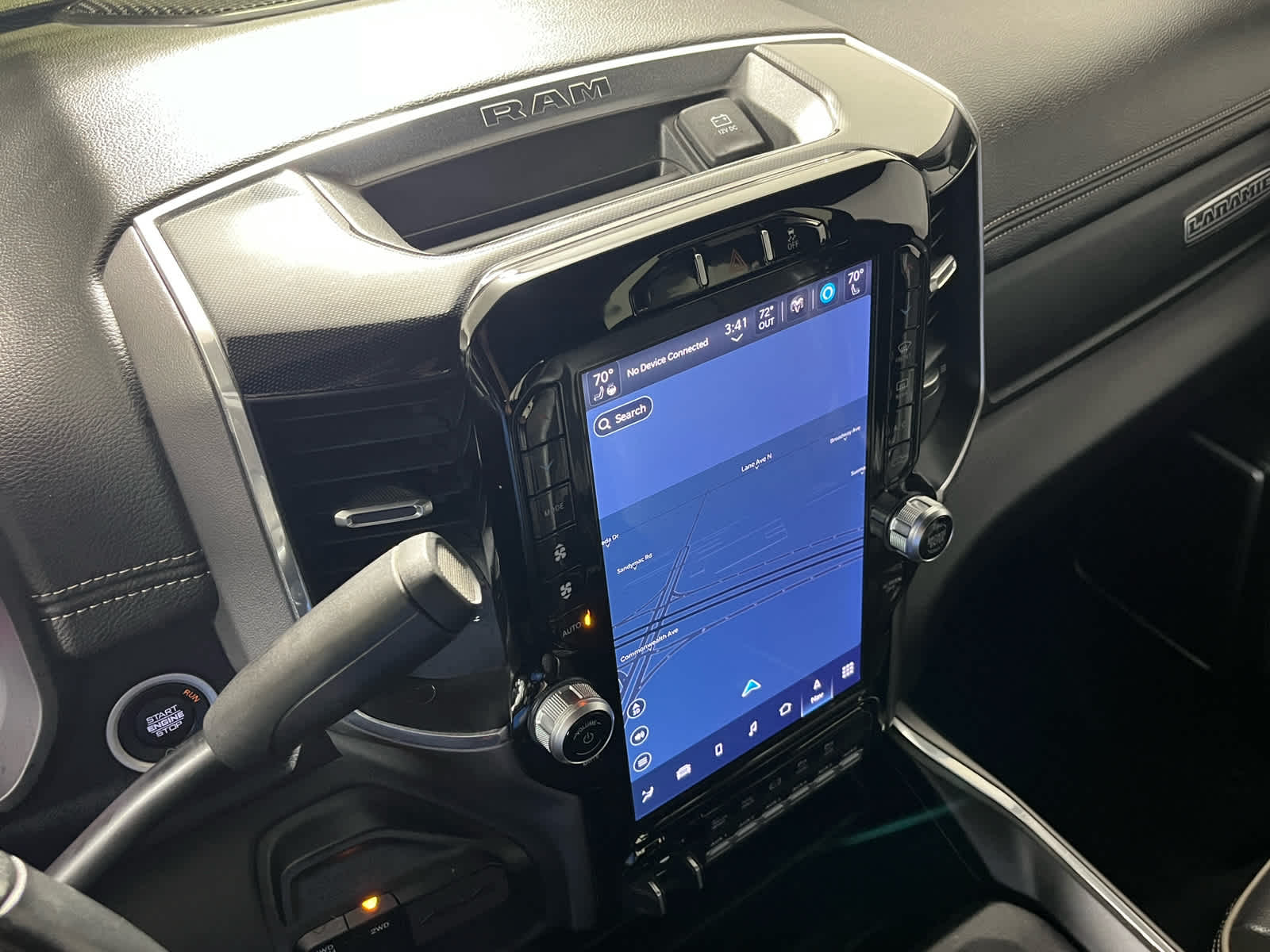 2023 RAM 3500 Laramie Crew Cab 4x4 6'4' Box