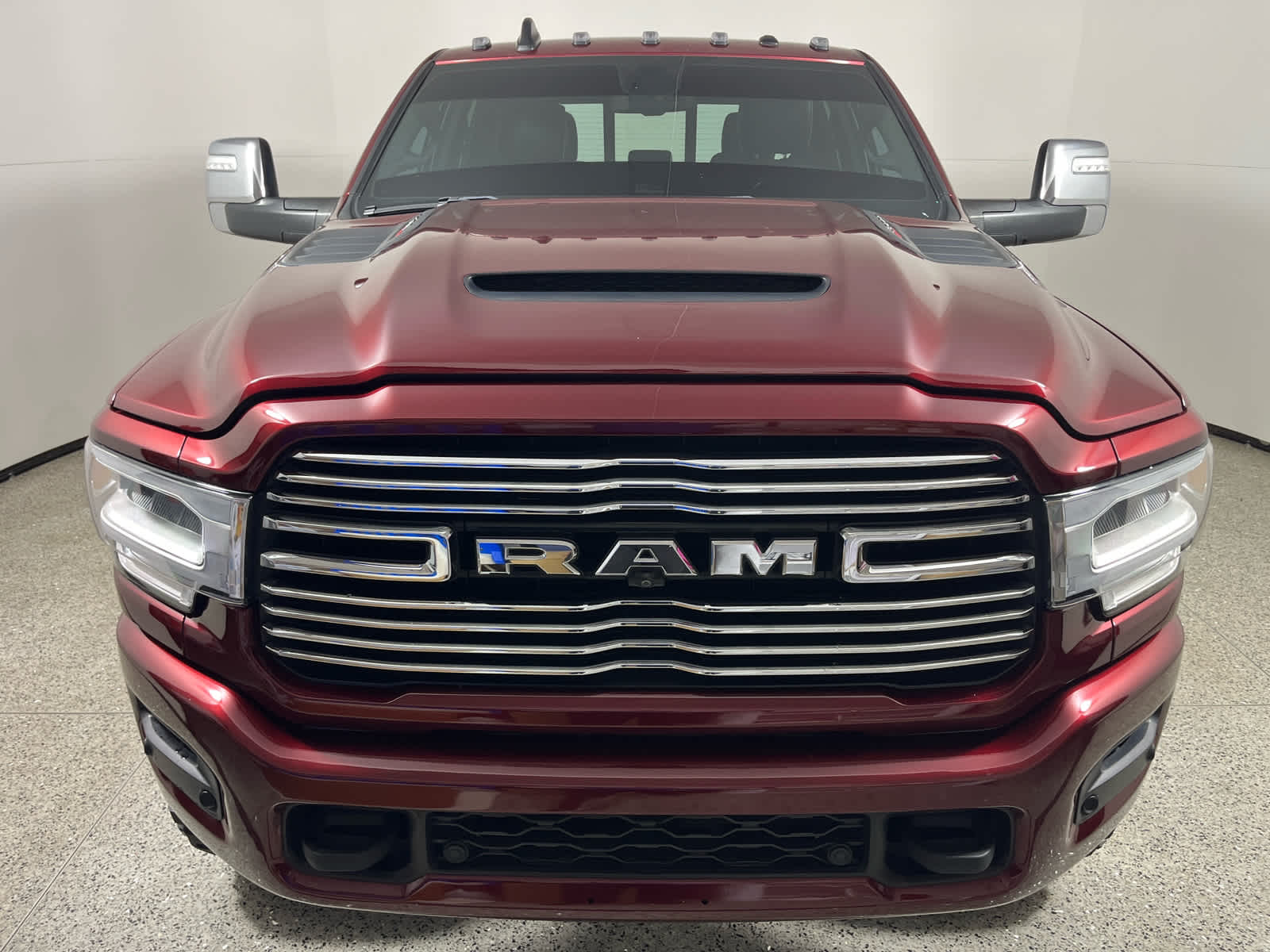 2023 RAM 3500 Laramie Crew Cab 4x4 6'4' Box