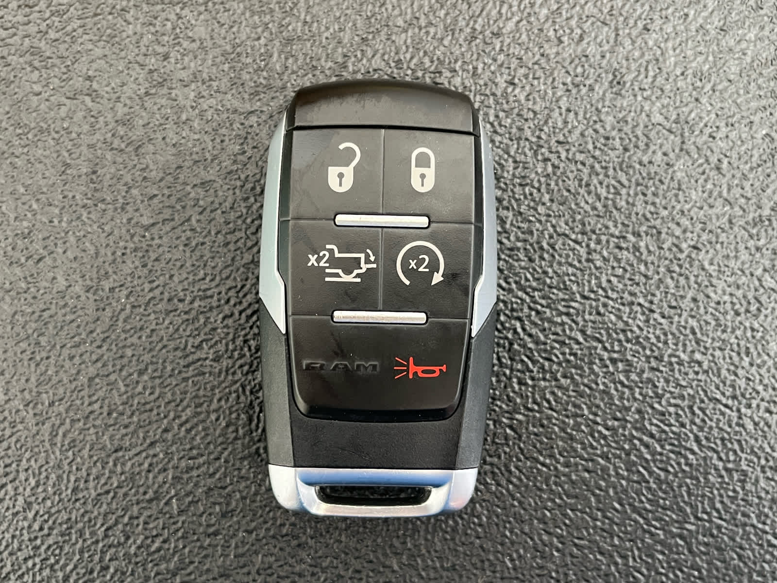 2023 RAM 3500 Laramie Crew Cab 4x4 6'4' Box