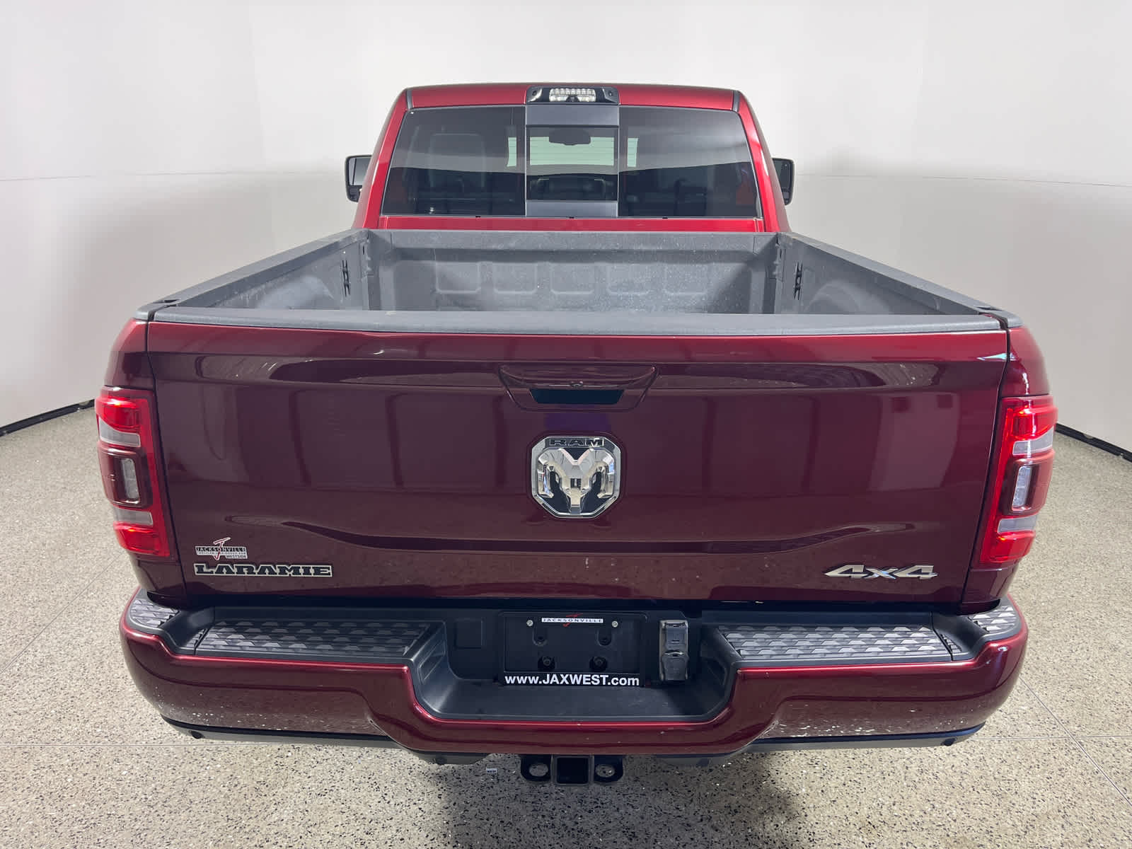 2023 RAM 3500 Laramie Crew Cab 4x4 6'4' Box