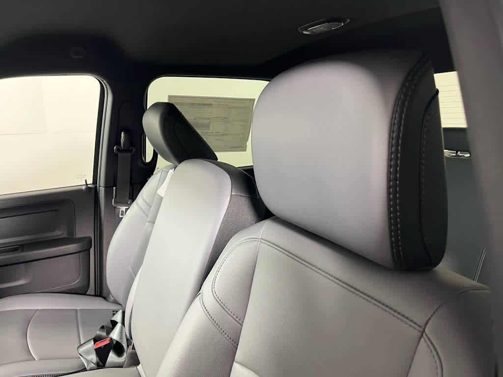 2025 RAM Ram 2500 RAM 2500 TRADESMAN CREW CAB 4X4 6'4' BOX