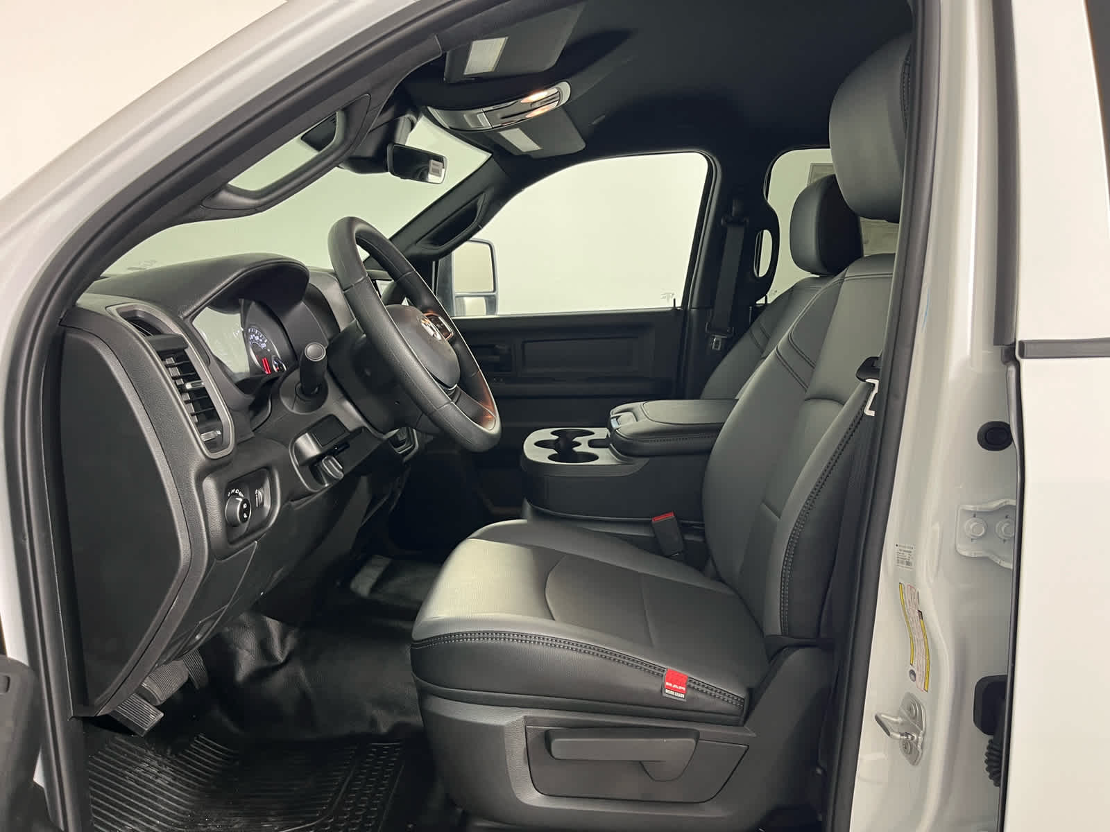 2025 RAM Ram 2500 RAM 2500 TRADESMAN CREW CAB 4X4 6'4' BOX