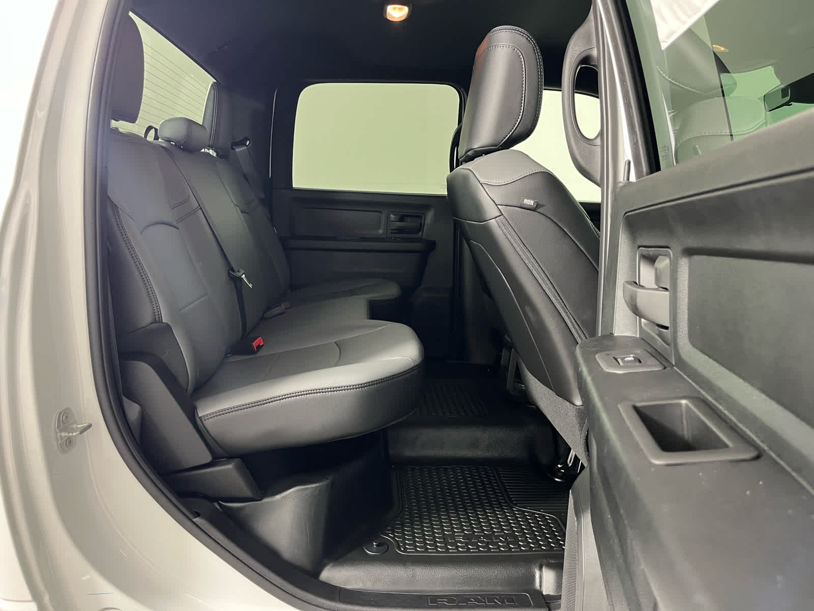 2025 RAM Ram 2500 RAM 2500 TRADESMAN CREW CAB 4X4 6'4' BOX