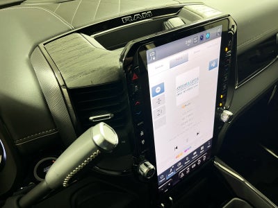 2025 RAM Ram 2500 RAM 2500 LIMITED CREW CAB 4X4 6'4' BOX