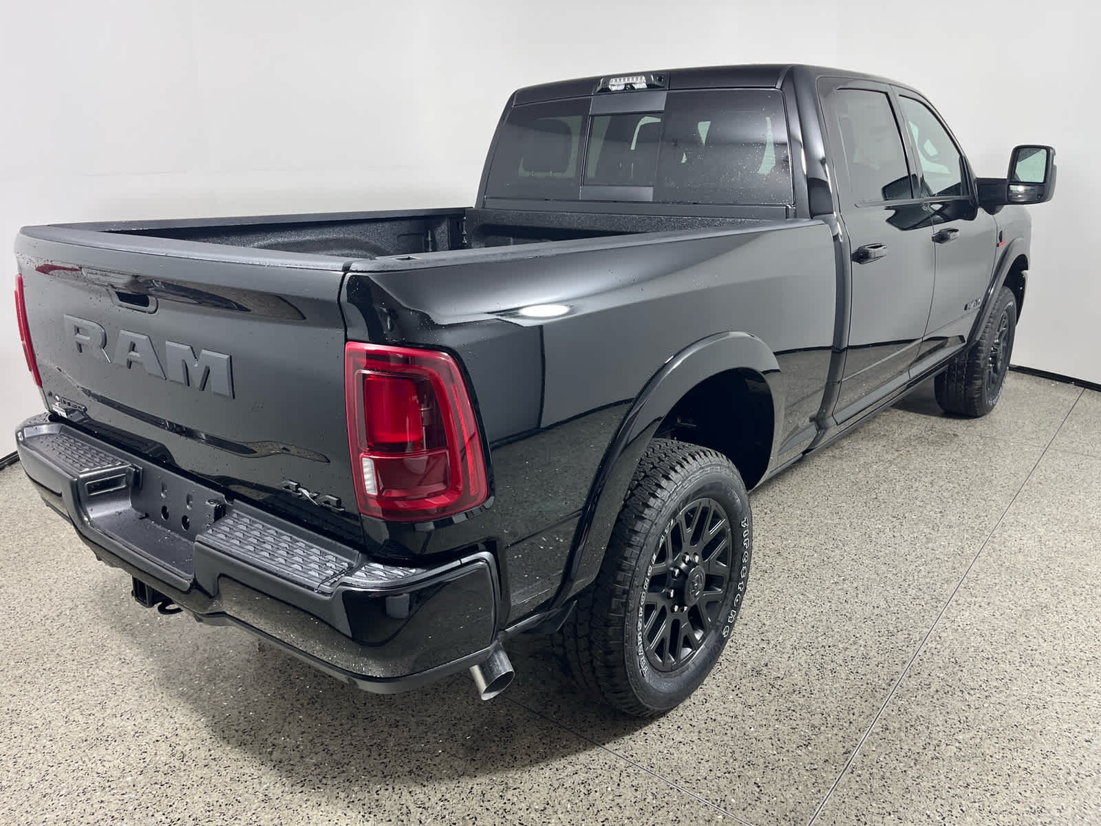 2026 RAM Ram 2500 RAM 2500 LIMITED CREW CAB 4X4 6'4' BOX