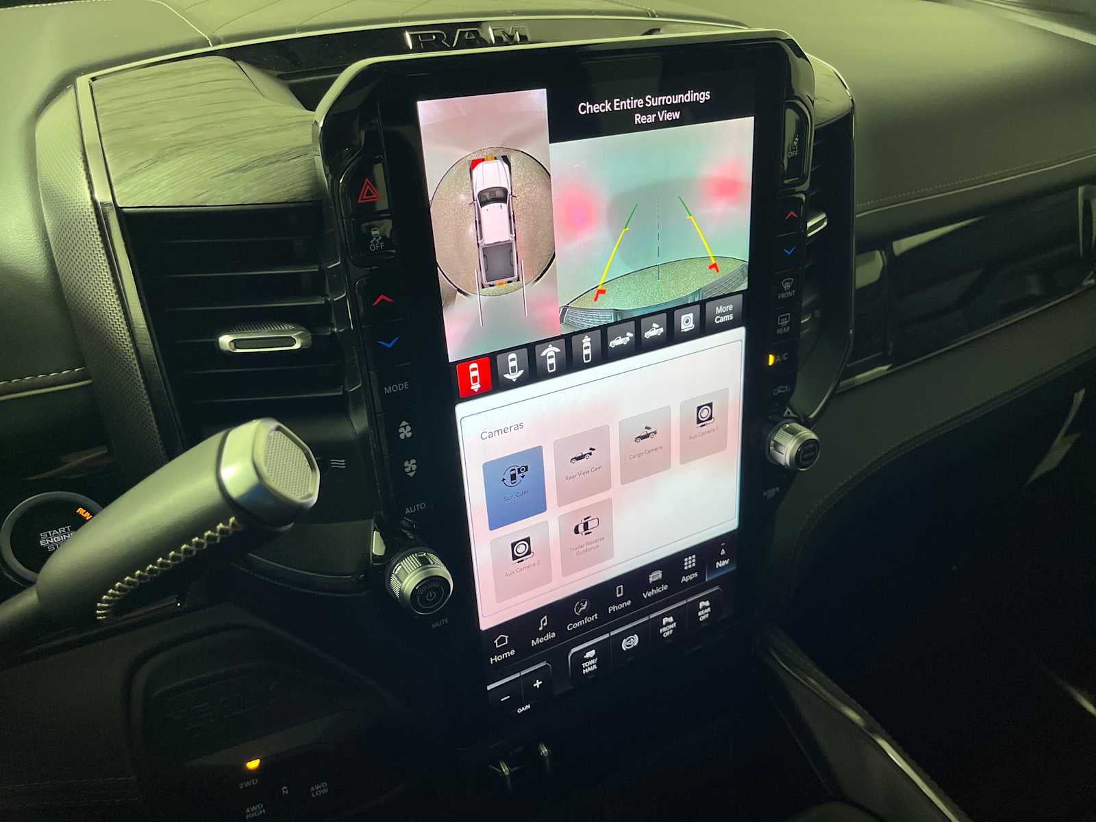 2025 RAM Ram 2500 RAM 2500 LIMITED CREW CAB 4X4 6'4' BOX