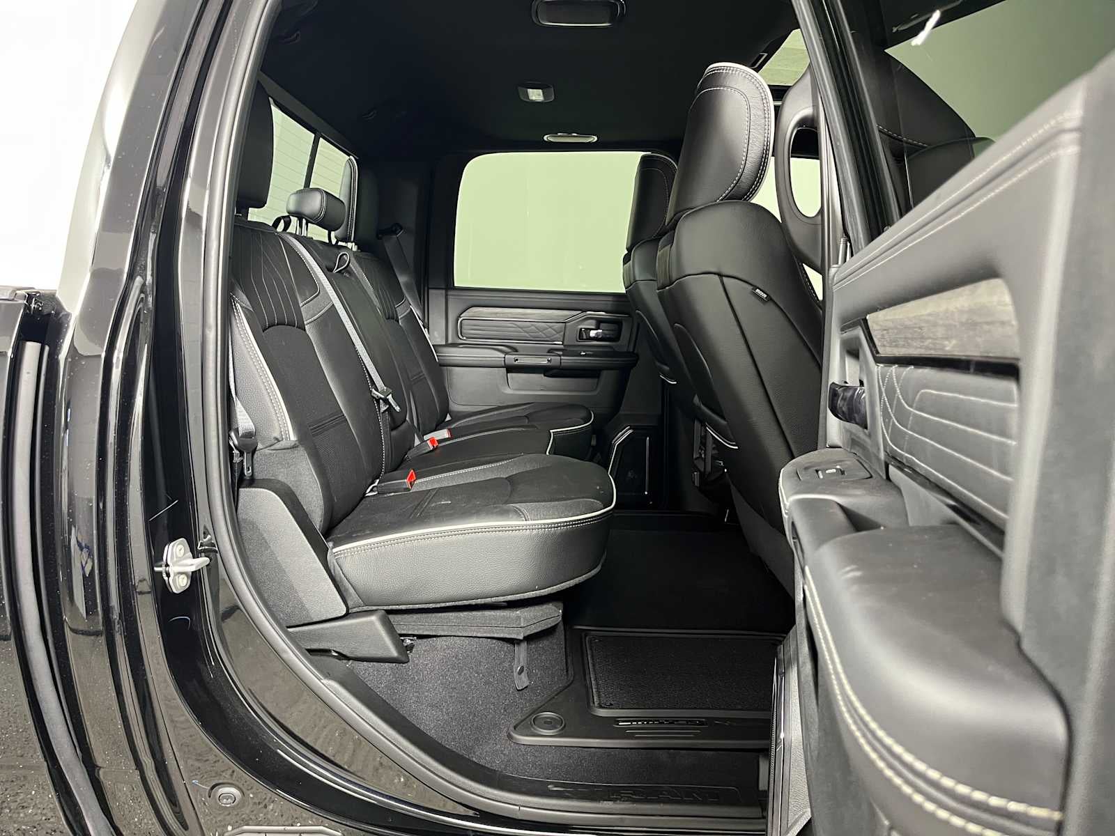 2025 RAM Ram 2500 RAM 2500 LIMITED CREW CAB 4X4 6'4' BOX