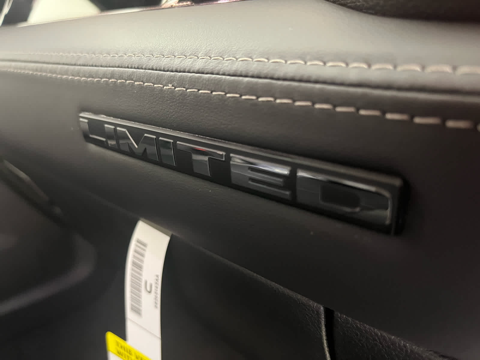 2025 RAM Ram 2500 RAM 2500 LIMITED CREW CAB 4X4 6'4' BOX