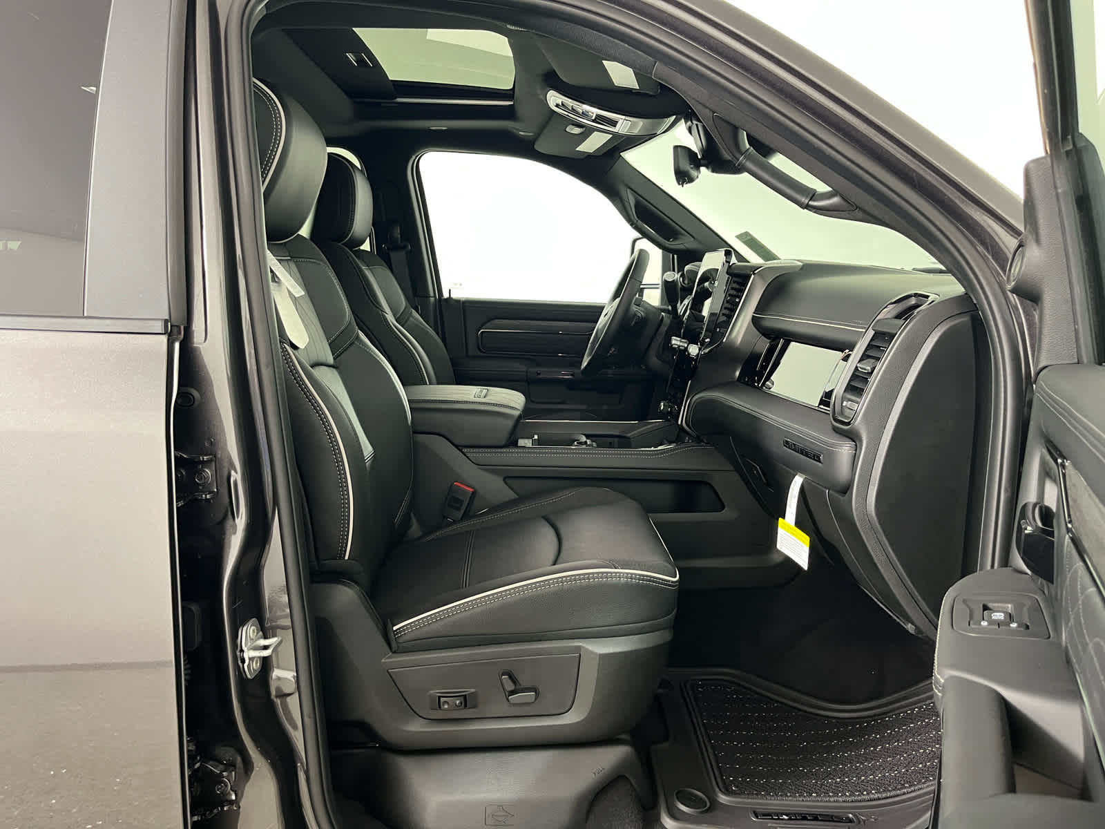 2025 RAM Ram 2500 RAM 2500 LIMITED CREW CAB 4X4 6'4' BOX