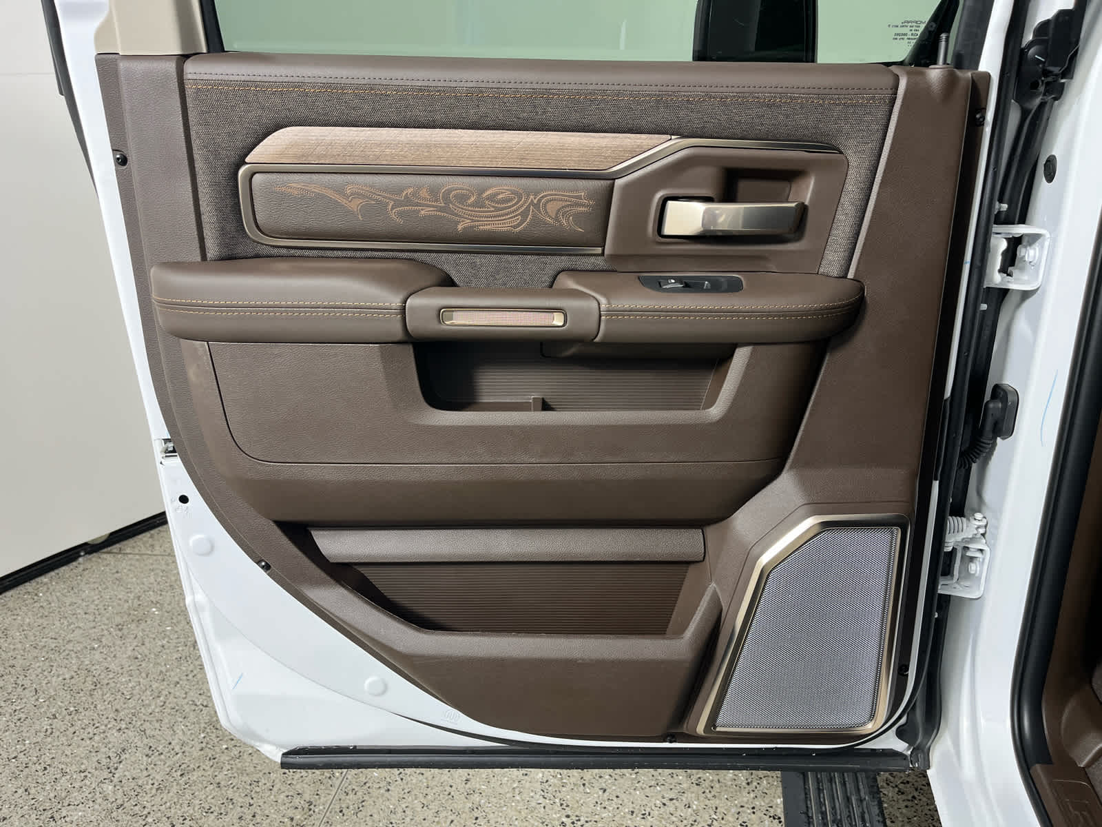 2026 RAM Ram 2500 RAM 2500 LIMITED LONGHORN MEGA CAB 4X4 6'4' BOX