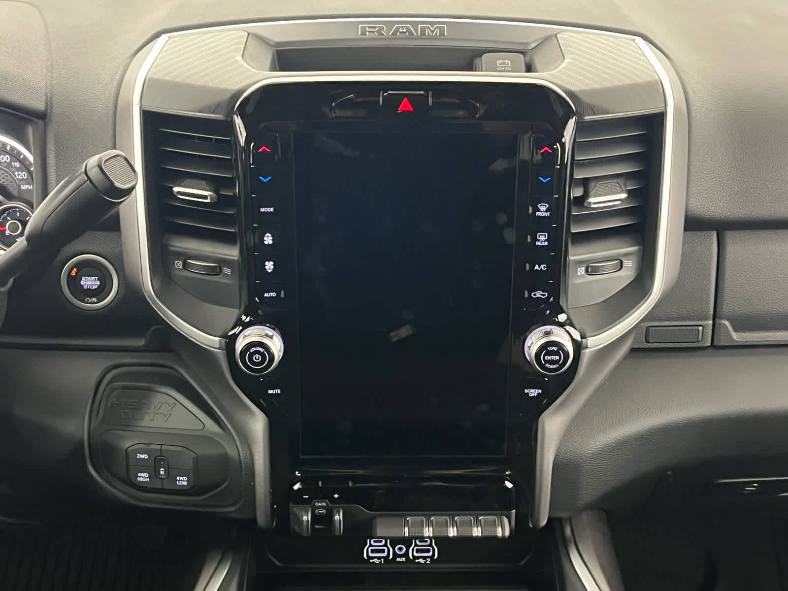 2026 RAM Ram 3500 RAM 3500 BIG HORN CREW CAB 4X4 8' BOX