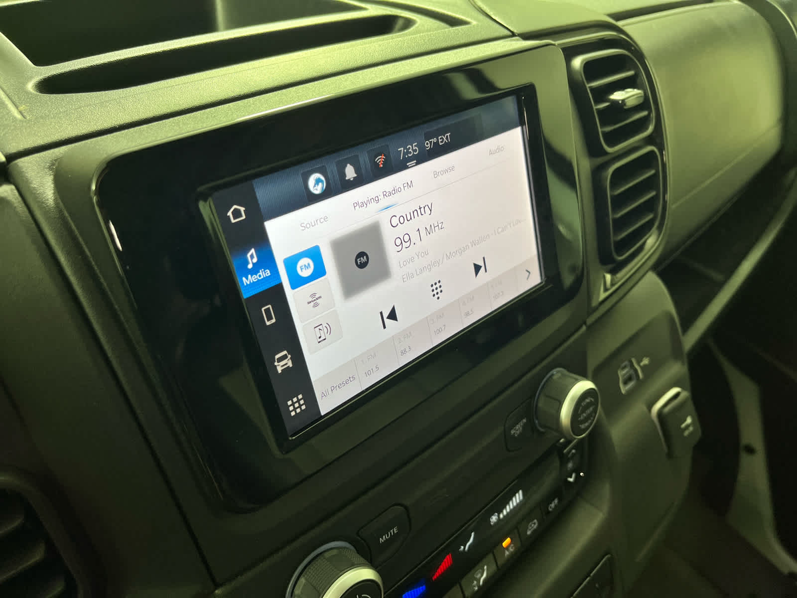 2025 RAM ProMaster Tradesman