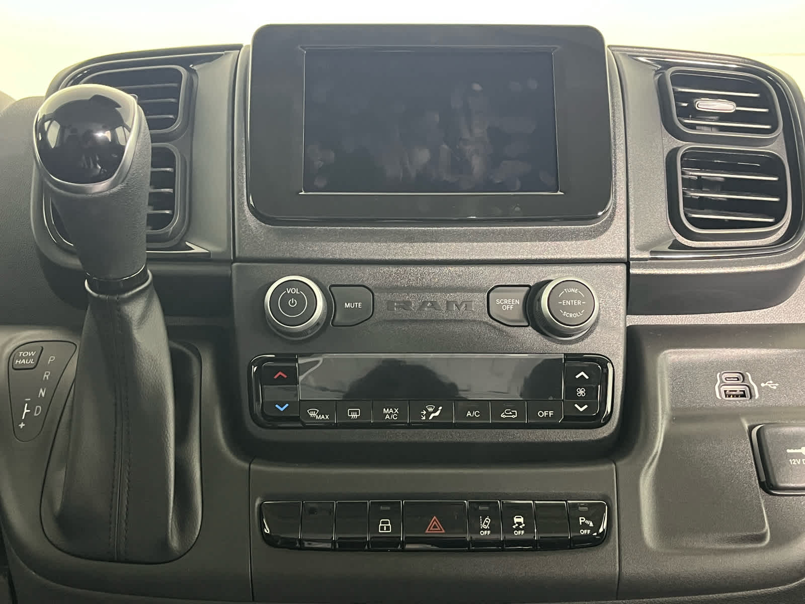 2026 RAM Ram ProMaster RAM PROMASTER 3500 TRADESMAN CARGO VAN LOW ROOF 136' WB