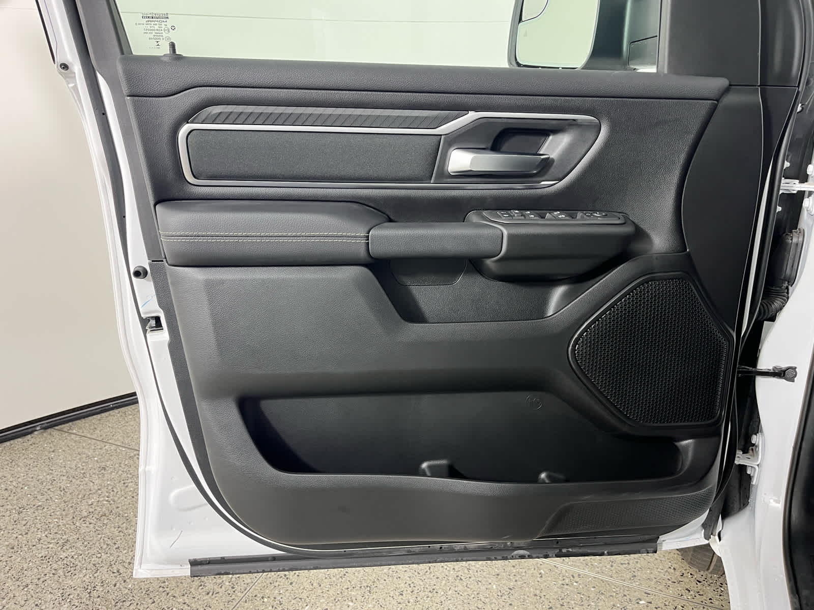 2025 RAM Ram 1500 RAM 1500 BIG HORN CREW CAB 4X2 5'7' BOX