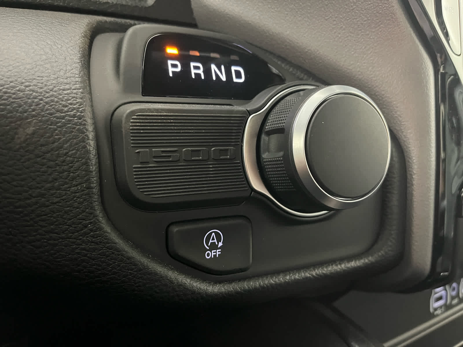 2025 RAM Ram 1500 RAM 1500 BIG HORN CREW CAB 4X2 5'7' BOX