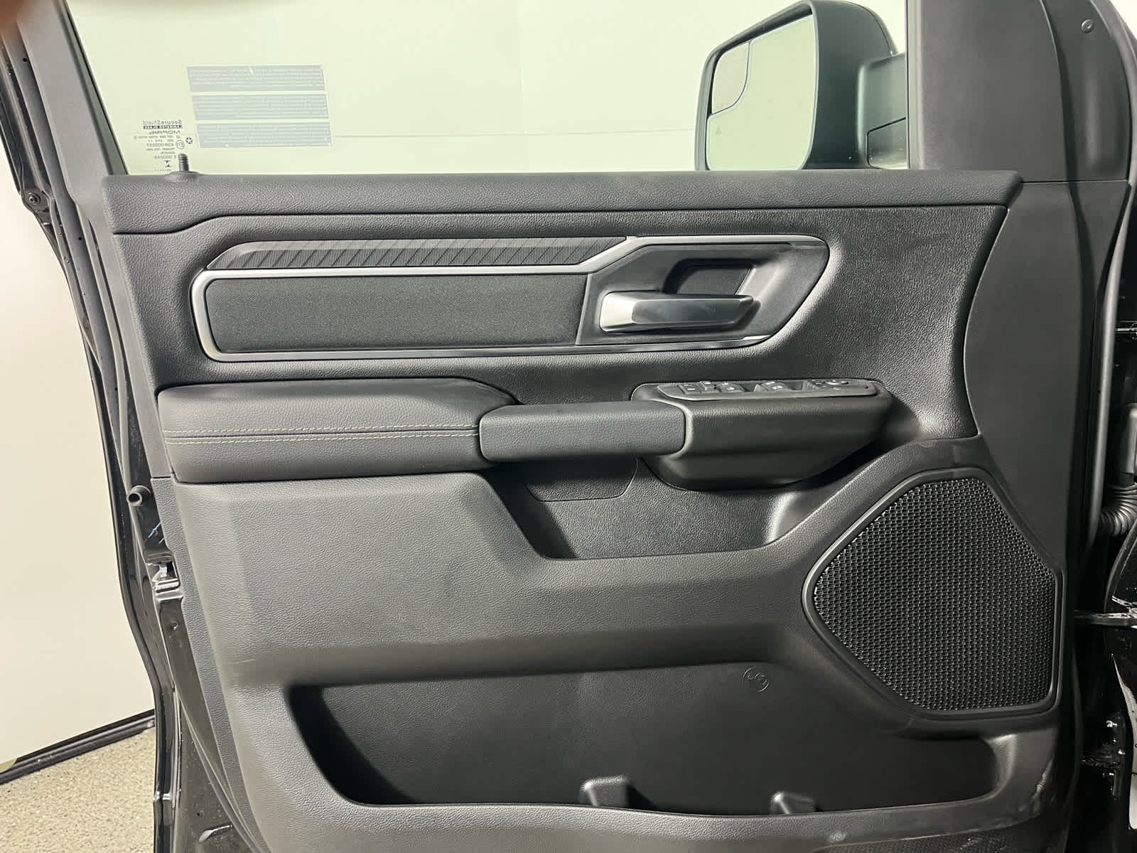 2025 RAM Ram 1500 RAM 1500 BIG HORN CREW CAB 4X2 5'7' BOX