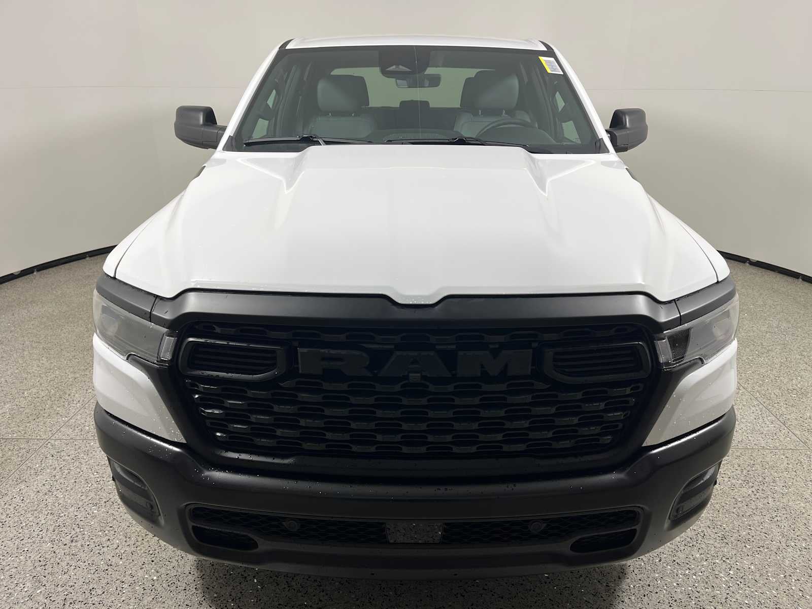 2026 RAM Ram 1500 RAM 1500 TRADESMAN CREW CAB 4X2 5'7' BOX