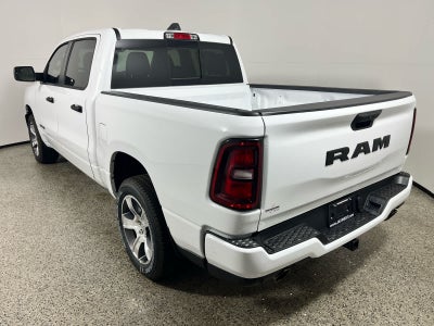 2026 RAM Ram 1500 RAM 1500 EXPRESS CREW CAB 4X2 5'7' BOX