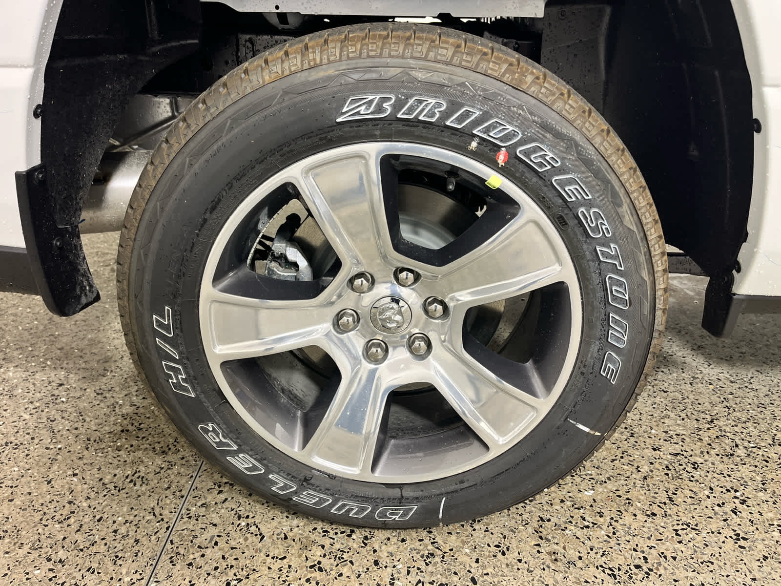 2026 RAM Ram 1500 RAM 1500 EXPRESS CREW CAB 4X2 5'7' BOX