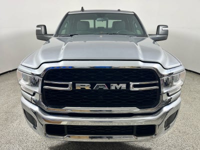 2024 RAM 2500 Tradesman Crew Cab 4x4 6'4' Box